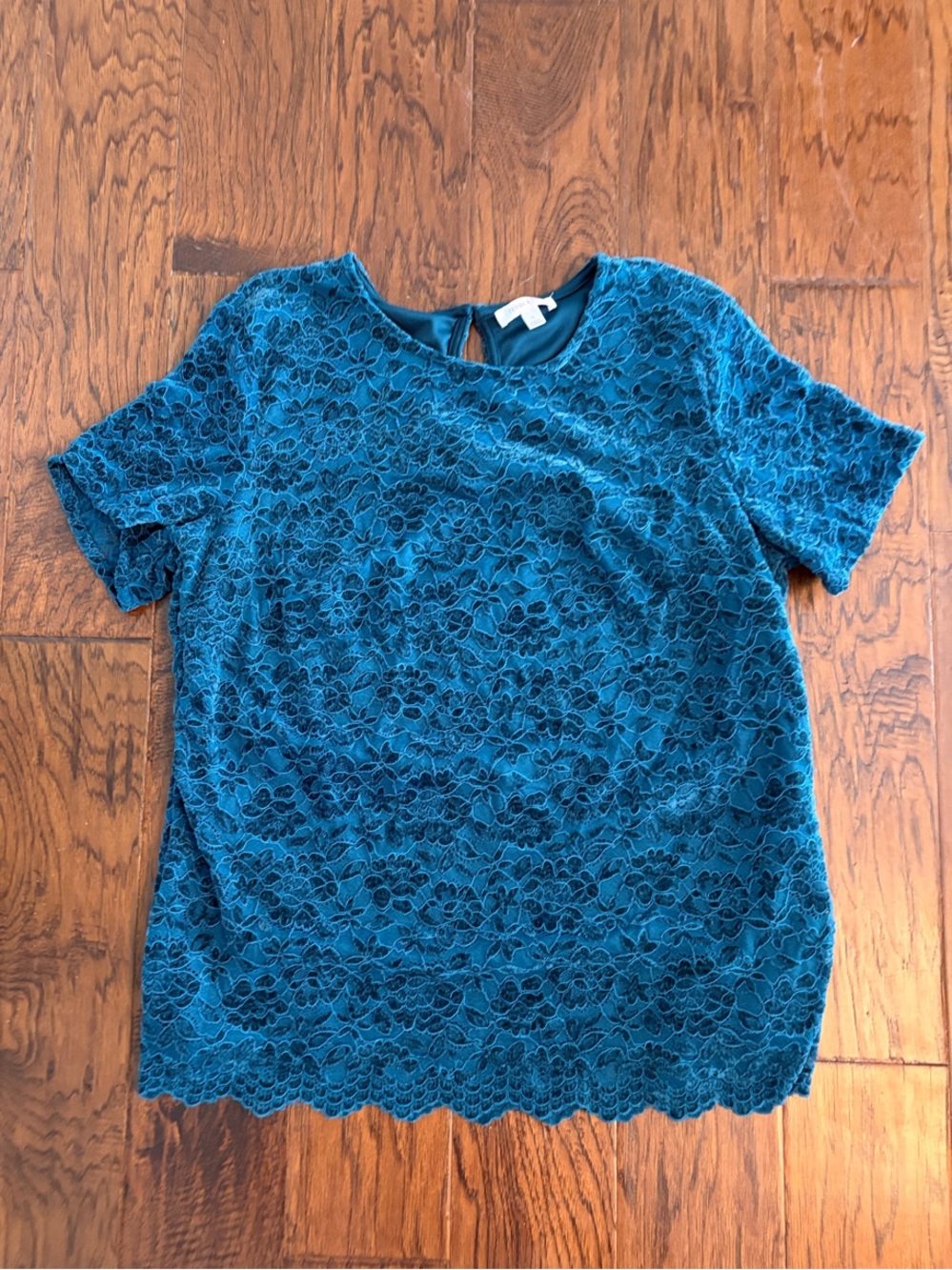 Teal Lace Short-Sleeve Women's Top